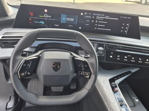 Peugeot e-3008 Allure Avantage | 210PK 73 kWh | Achteruitrijcamera | Parkeersensoren achter | Panoramic Navigati... ActivLease financial lease