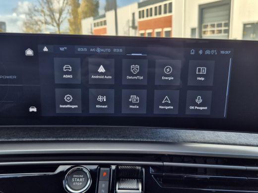 Peugeot e-3008 Allure Avantage | 210PK 73 kWh | Achteruitrijcamera | Parkeersensoren achter | Panoramic Navigati... ActivLease financial lease