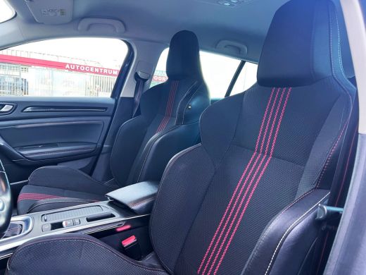 Renault Mégane Estate 1.3TCe/160pk/Automaat/R.S.-Line/Adaptive/Virtual/HUD/Trekhaak/Full-led ActivLease financial lease