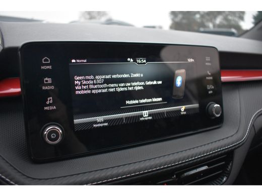 Skoda Fabia 116PK 1.0 TSI Monte Carlo | STOELVERW. | KEYLESS ENTREE | CAMERA. ACHTER | APP. CONNECT | CRUISE ... ActivLease financial lease