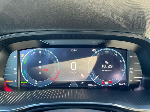 Skoda Octavia Combi 1.4 204PK TSI iV PHEV Business Edition Plus | ACC | Navigatie | Verwamde stoelen V+A | Acht... ActivLease financial lease