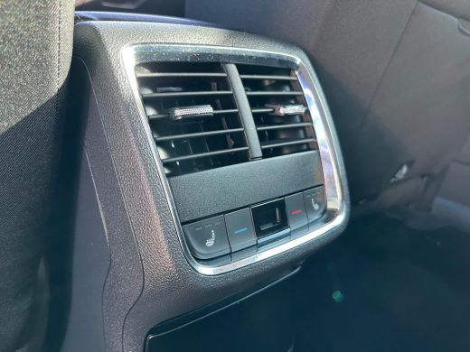 Skoda Octavia Combi 1.4 204PK TSI iV PHEV Business Edition Plus | ACC | Navigatie | Verwamde stoelen V+A | Acht... ActivLease financial lease