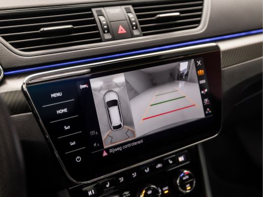 Skoda Superb Combi 1.4 TSI iV Sportline 218Pk Automaat (PANORAMADAK, VIRTUAL COCKPIT, APPLE CARPLAY, LEDER/ALC... ActivLease financial lease