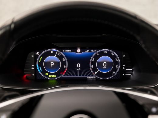 Skoda Superb Combi 1.4 TSI iV Sportline 218Pk Automaat (PANORAMADAK, VIRTUAL COCKPIT, APPLE CARPLAY, LEDER/ALC... ActivLease financial lease