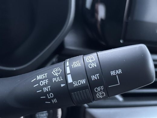 Suzuki Swift 1.2 Style Smart Hybrid Climate Control | Navigatiesysteem | Adaptieve Cruise Control | Stoelverwa... ActivLease financial lease