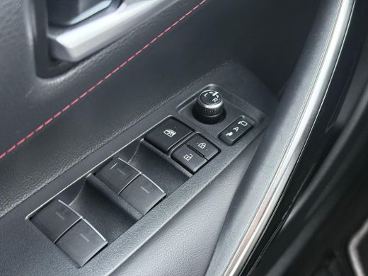 Toyota Corolla 1.8 Hybrid Executive **NAVIGATIE/ PARKEERSENSOREN/ KEYLESS/ 36 MAANDEN GARANTIE** ActivLease financial lease