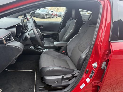 Toyota Corolla 1.8 Hybrid Executive **NAVIGATIE/ PARKEERSENSOREN/ KEYLESS/ 36 MAANDEN GARANTIE** ActivLease financial lease