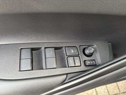 Toyota Corolla Cross Hybrid 140 Dynamic ActivLease financial lease