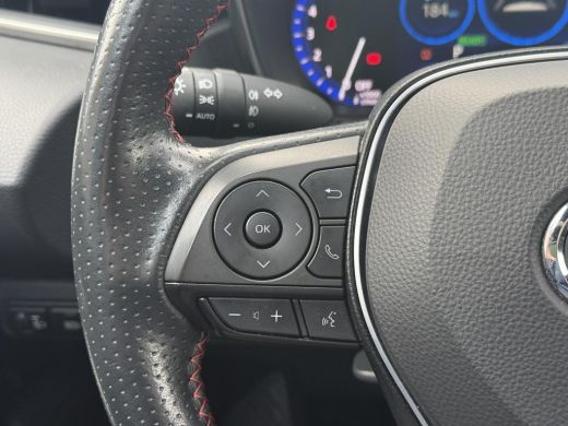 Toyota Corolla Touring Sports 1.8 Hybrid GR-Sport **NAVIGATIE/ HEAD-UP DISLPAY/ STOEL EN STUURWIELVERWARMING/ 36 MAANDEN GARANT... ActivLease financial lease