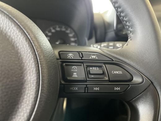 Toyota Yaris 1.5 Hybrid 115 Comfort | Uit voorraad leverbaar | ActivLease financial lease