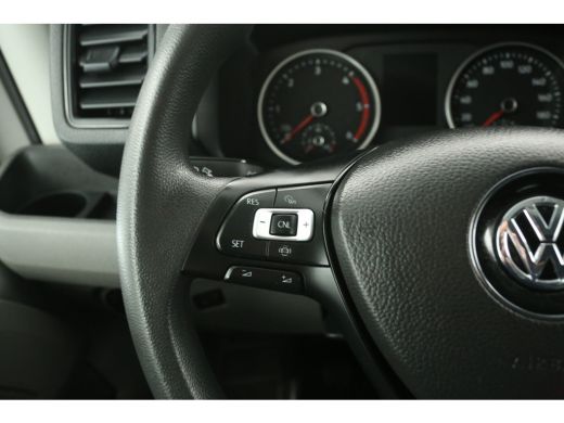 Volkswagen Crafter 35 2.0 TDI 177PK L3H3 | 3500kg Trekgew. | Trekh. | Airco | Cruise | 3-Zits | Carplay | Parkeersens. ActivLease financial lease