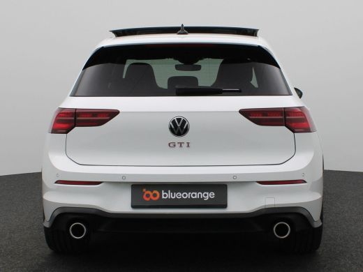 Volkswagen Golf 2.0 TSI GTI 245PK DSG Pano-Schuifdak, Matrix-LED, Head-up Display, Dodehoek Sensor, Achterruitrij... ActivLease financial lease