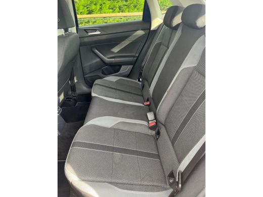 Volkswagen Polo 1.0 TSI 95 pk Highline | Navi | Carplay | Executive | Climate Control | PDC V+A | ActivLease financial lease