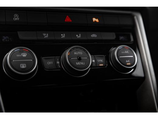 Volkswagen T-Roc 1.0 TSI Style | Navi | Adaptive Cruise | App Connect | ActivLease financial lease