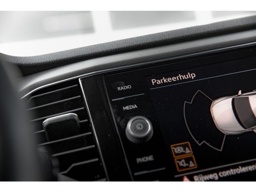 Volkswagen T-Roc 1.0 TSI Style | Navi | Adaptive Cruise | App Connect | ActivLease financial lease