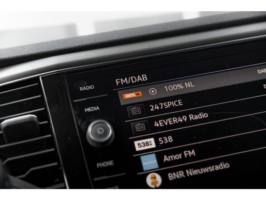 Volkswagen T-Roc 1.0 TSI Style | Navi | Adaptive Cruise | App Connect | ActivLease financial lease