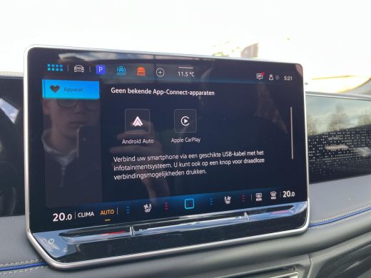 Volkswagen Tiguan 1.5 TSI 110kW DSG R-Line | 150Pk | Leder | Pano dak | HUD | Trekhaak | ERGO Active | Verwarmde/ge... ActivLease financial lease