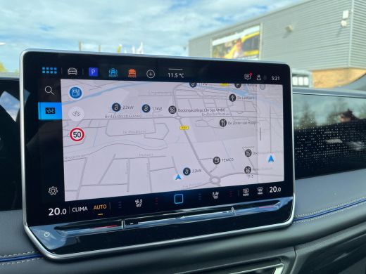 Volkswagen Tiguan 1.5 TSI 110kW DSG R-Line | 150Pk | Leder | Pano dak | HUD | Trekhaak | ERGO Active | Verwarmde/ge... ActivLease financial lease