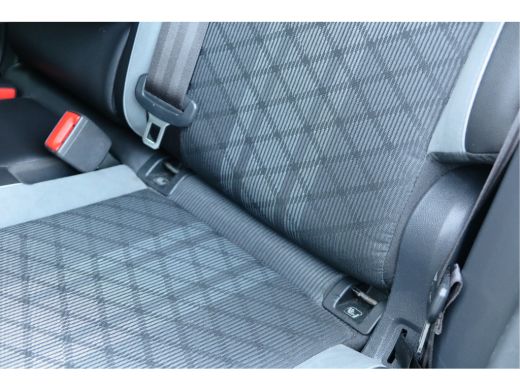 Volkswagen Tiguan 1.5 TSI 150pk DSG 2xR-Line Virtual Cockpit , Trekhaak, Camera , Navi , DAB+ , Carplay , Led verli... ActivLease financial lease