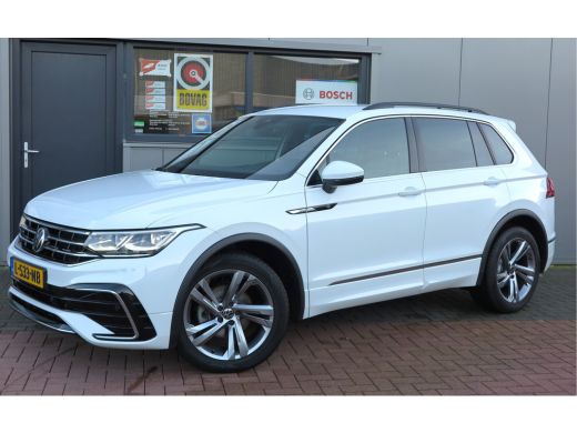 Volkswagen Tiguan 1.5 TSI 150pk DSG 2xR-Line Virtual Cockpit , Trekhaak, Camera , Navi , DAB+ , Carplay , Led verli... ActivLease financial lease