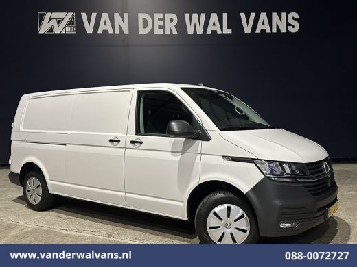 Volkswagen Transporter 2.0 TDI 150pk L2H1 Euro6 Airco | Navigatie | Apple Carplay | Cruisecontrol Trekhaak, Android Auto...