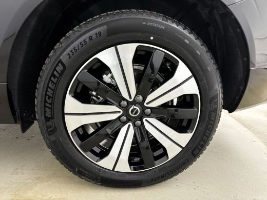 Volvo  XC60 T6 Recharge Plus Dark | 19" Allseason | Sportstoelen | Trekhaak | Full LED | Elektrisch verstelba... ActivLease financial lease
