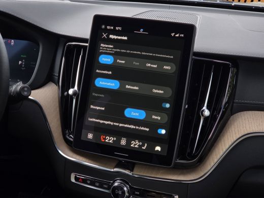 Volvo  XC60 Recharge Plug-In Hybrid AWD Ultra Bright | Pilot Assist | 21" Velgen | Panoramadak | 360 Camera |... ActivLease financial lease