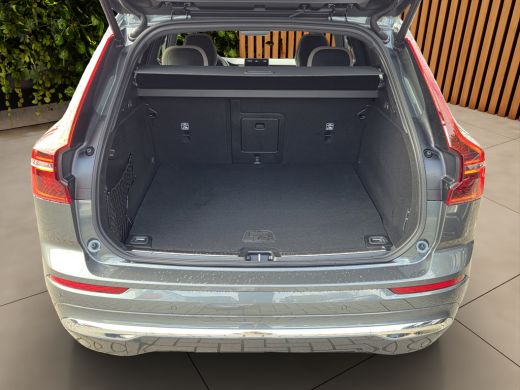 Volvo  XC60 Recharge Plug-In Hybrid AWD Ultra Bright | Pilot Assist | 21" Velgen | Panoramadak | 360 Camera |... ActivLease financial lease