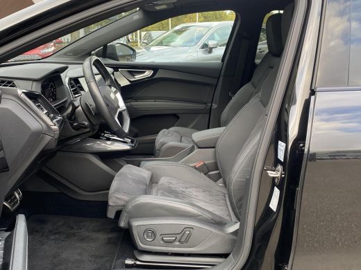 Audi Q4 e-tron 50 quattro 77 kWh S LINE in- exterieur | HEAD UP DISPLAY | ELECTR. STOELEN+GEHEUGEN | PANORAMADAK... ActivLease financial lease