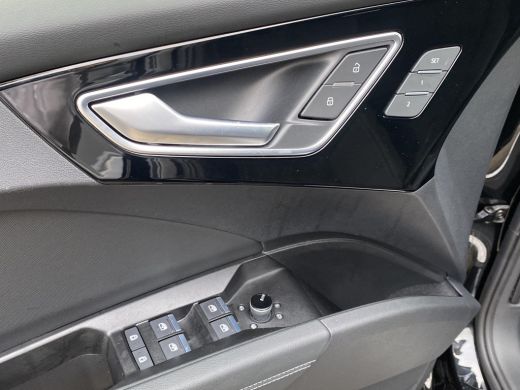 Audi Q4 e-tron 50 quattro 77 kWh S LINE in- exterieur | HEAD UP DISPLAY | ELECTR. STOELEN+GEHEUGEN | PANORAMADAK... ActivLease financial lease