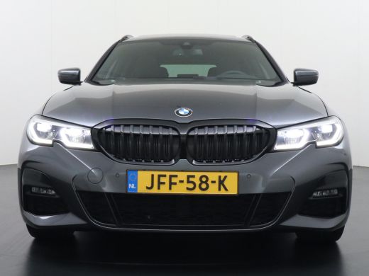 BMW 3 Serie Touring 330e High Executive VAN: &euro;36.900,- VOOR: &euro;32.877,- UW EINDEJAARSVOORDEEL: &euro;4.023,- | M SP... ActivLease financial lease