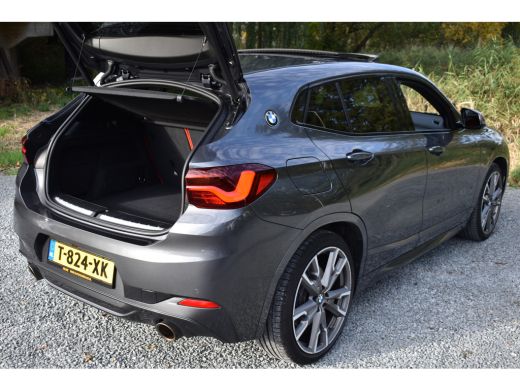 BMW X2 M35iA 306PK HIGH EXECUTIVE M-SPORT HARMAN-KARDON/CAMERA/PANORAMADAK ActivLease financial lease