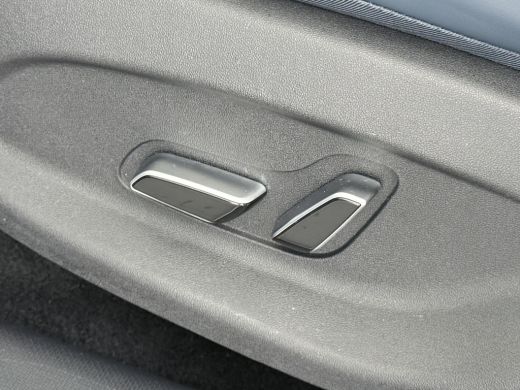 BYD ATTO 3 Comfort 60 kWh FABR. GARANTIE T/M 2029 | AANDRIJFLIJN EN ACCU ZELFS T/M 2031| PANO | STOELVERW.| ActivLease financial lease