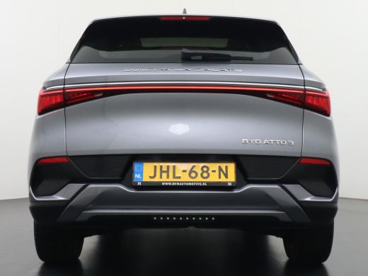 BYD ATTO 3 Comfort 60 kWh FABR. GARANTIE T/M 2029 | AANDRIJFLIJN EN ACCU ZELFS T/M 2031| PANO | STOELVERW.| ActivLease financial lease