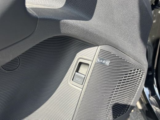 BYD SEAL U 1.5 DM-i FWD Comfort 26,6kWh VAN: &euro;41.900,- VOOR: &euro;37.440,- UW EINDEJAARSVOORDEEL: &euro;4.460,- | UNI... ActivLease financial lease