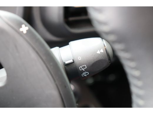 Citroën Berlingo Citroen 1.2 PURETECH 130PK SHINE AUTOMAAT / NAVI / CLIMA / LED / PDC / 17" LMV / CAMERA / KEYLESS... ActivLease financial lease