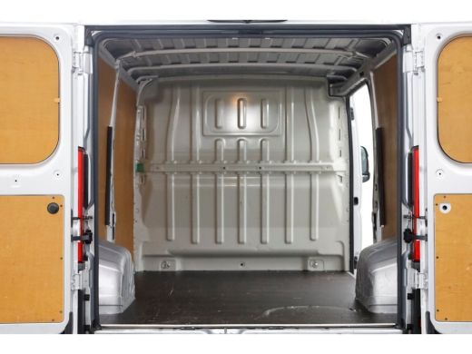 Fiat Ducato 30 2.3 MultiJet 120pk L2H1 Airco/Navi/Camera 01-2021 ActivLease financial lease