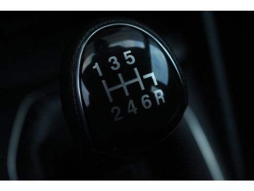 Ford Fiesta 1.0 Titanium | Camera | Navi | PDC V+A | DAB | Cruise | LED | Carplay | Climate | Camera | Navi |... ActivLease financial lease