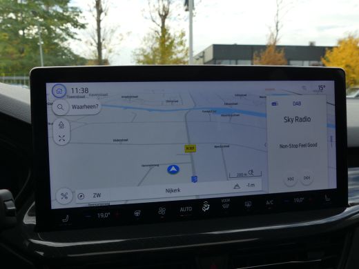 Ford Focus 1.0 EcoBoost Hybrid 155PK ST Line X | PANORAMADAK | STOEL+STUUR+VOORRUITVERWARMING | ADAPTIEVE CR... ActivLease financial lease