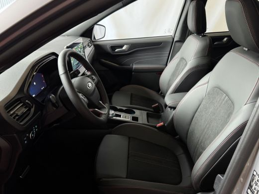 Ford Kuga 2.5 PHEV 243 PK ST-LINE X TREKHAAK B&O 20''LMV SCHUIFDAK ELEK.STOEL STOEL/STUUR/RUIT VERW. 360.CAM ActivLease financial lease