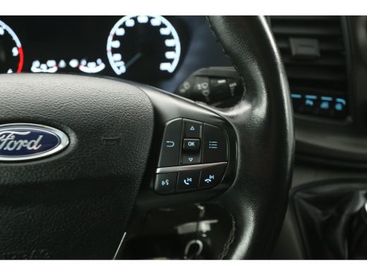 Ford Transit 350 2.0 TDCI L2H2 Trend | Airco | Camera | Cruise | 3-Zits | Carplay | Stoelverw. ActivLease financial lease