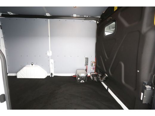 Ford Transit 350 2.0 TDCI L2H2 Trend | Airco | Camera | Cruise | 3-Zits | Carplay | Stoelverw. ActivLease financial lease