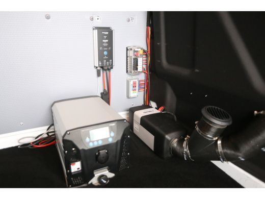 Ford Transit 350 2.0 TDCI L2H2 Trend | Airco | Camera | Cruise | 3-Zits | Carplay | Stoelverw. ActivLease financial lease