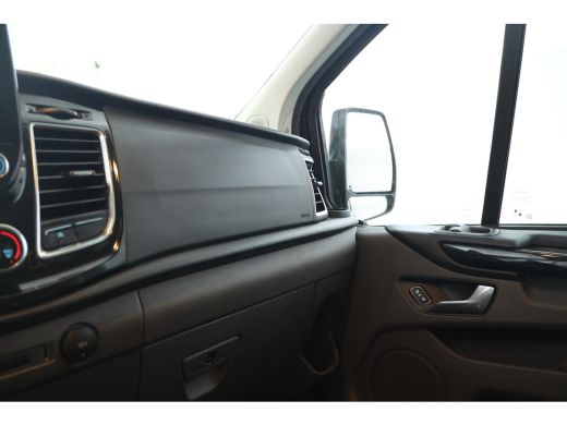 Ford Transit Custom 300 2.0 TDCI L2H1 Limited DC Dubbel cabine, Automaat, Airco. ActivLease financial lease