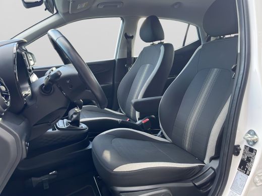 Hyundai i10 1.0 66pk Comfort Smart | LED | Airco | Carplay | Camera | Navigatie | Bluetooth | Cruisecontrol |... ActivLease financial lease