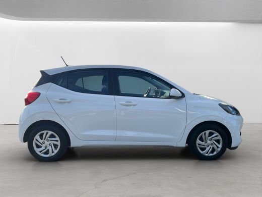 Hyundai i10 1.0 66pk Comfort Smart | LED | Airco | Carplay | Camera | Navigatie | Bluetooth | Cruisecontrol |... ActivLease financial lease