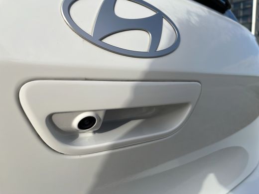 Hyundai i10 1.0 66pk Comfort Smart | LED | Airco | Carplay | Camera | Navigatie | Bluetooth | Cruisecontrol |... ActivLease financial lease