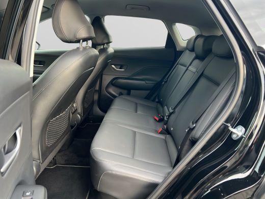 Hyundai Kona 1.6 GDI 141pk HEV Premium | Premium audio | 360 camera | Bestuurdersstoel met geheugen | Adaptive... ActivLease financial lease