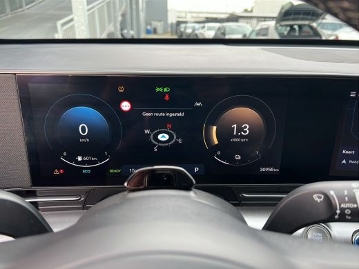 Hyundai Kona 1.6 GDI 141pk HEV Premium | Premium audio | 360 camera | Bestuurdersstoel met geheugen | Adaptive... ActivLease financial lease