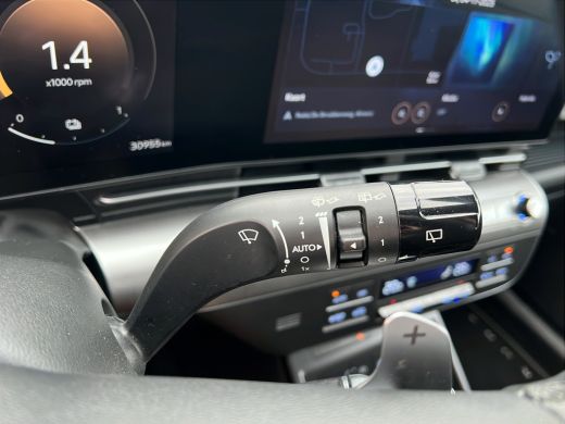 Hyundai Kona 1.6 GDI 141pk HEV Premium | Premium audio | 360 camera | Bestuurdersstoel met geheugen | Adaptive... ActivLease financial lease